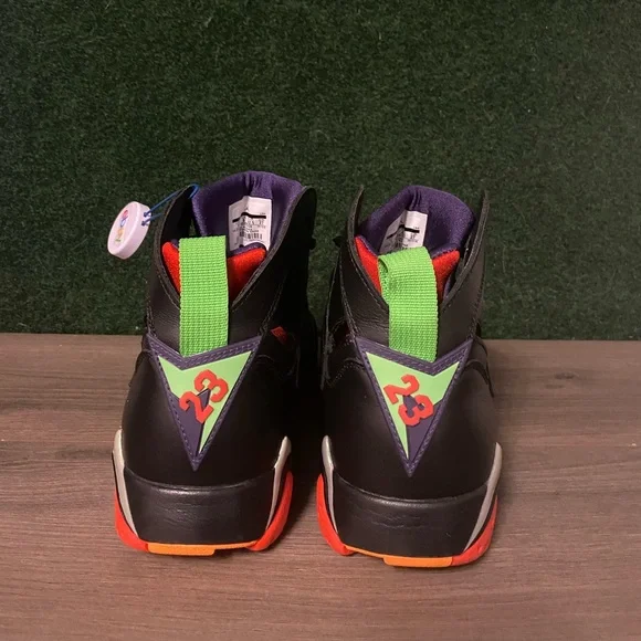 Jordan 7 Retro ‘Marvin The Martian’ Size 9 - Picture 2 of 11